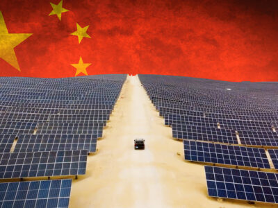 Kubuqi Desert Solar Plant with the chinese flag over it